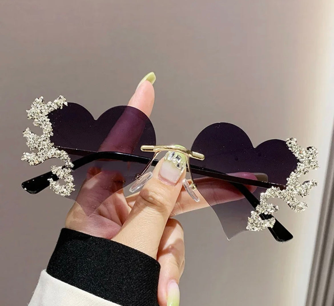 Diamanté Heart Flame Glasses